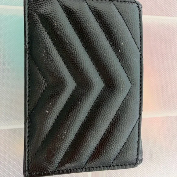 Yves Saint Laurent Quilted Black Card Holder - Picture 2 of 4